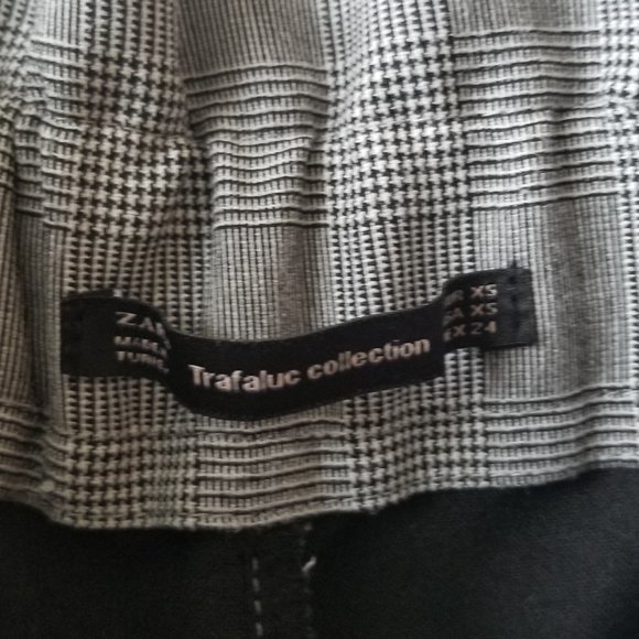 Zara Trafaluc Women's Grey Plaid Shorts XS - Picture 7 of 9